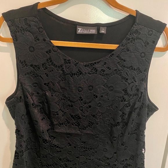 New York & Company Black Lace Tank Top Size M - Picture 2 of 4